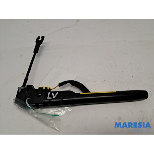 Peugeot - 3008 - Gordelspanner links