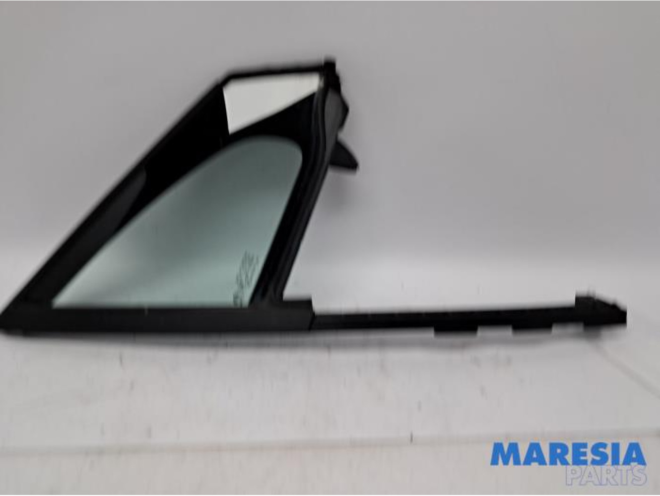 Peugeot - 208 - Dreieckfenster rechts vorne