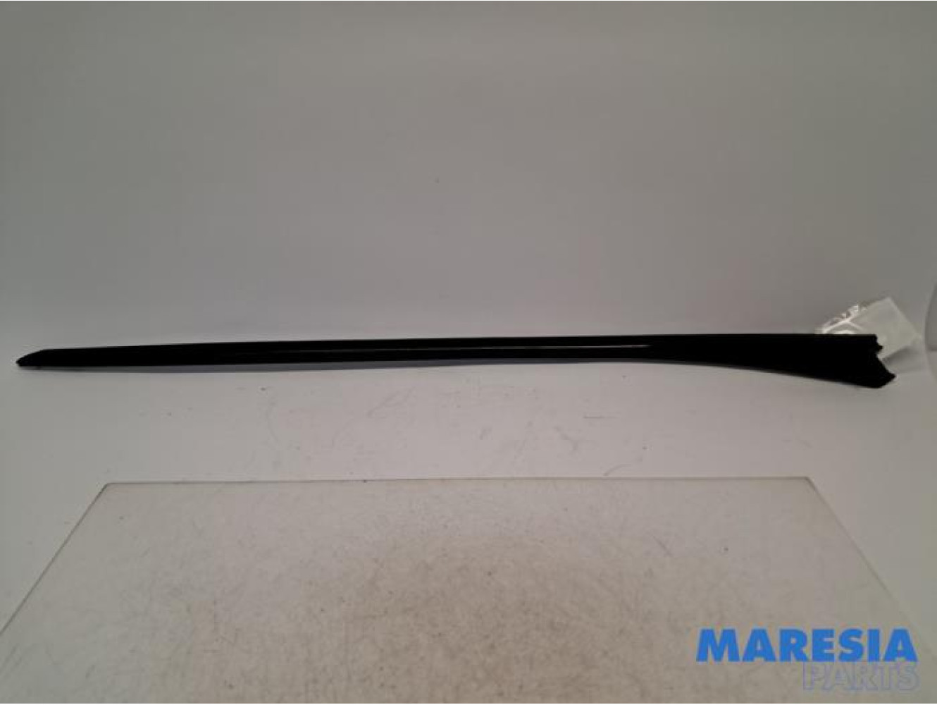 Peugeot - 3008 - Cadre pare-brise