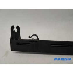 Peugeot - 3008 - Vitre triangulaire avant droite