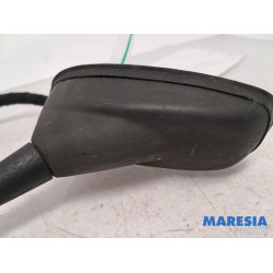 Peugeot - 208 - Antenne