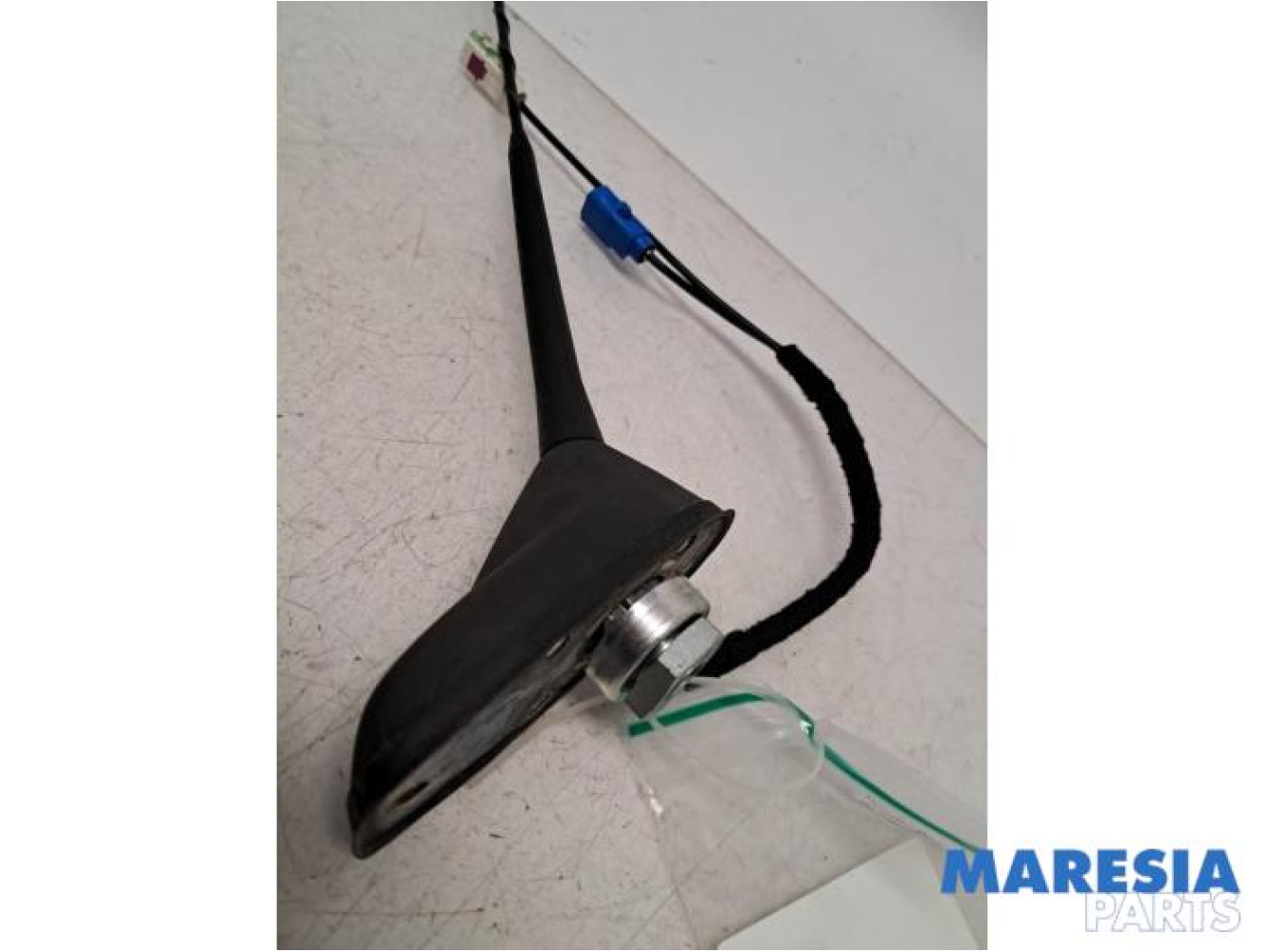 Peugeot - 208 - Antenne