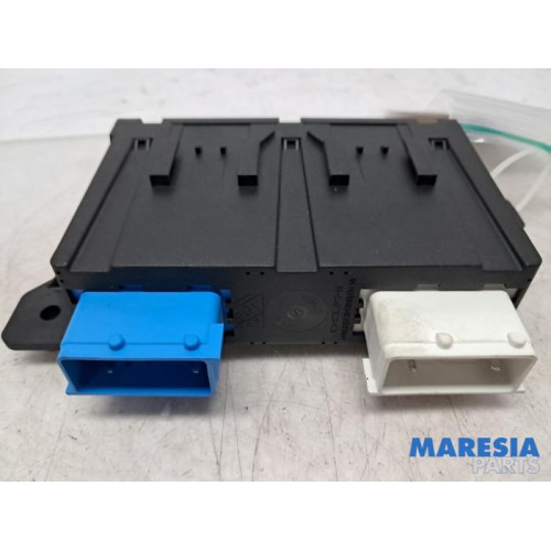 Peugeot - 208 - Centrale Deurvergrendelings Module