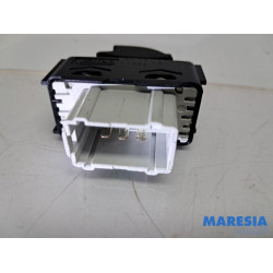 Peugeot - 208 - Elektrisch Raam Schakelaar