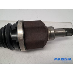 Peugeot - 2008 - Front drive shaft, left