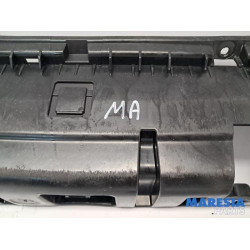 Peugeot - 2008 - Bumpersteun midden-achter