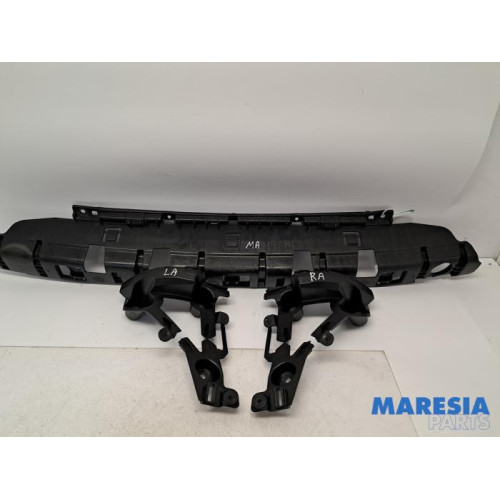 Peugeot - 2008 - Support pare-chocs arrière centre