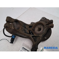 Peugeot - 2008 - Achsschenkel links vorne