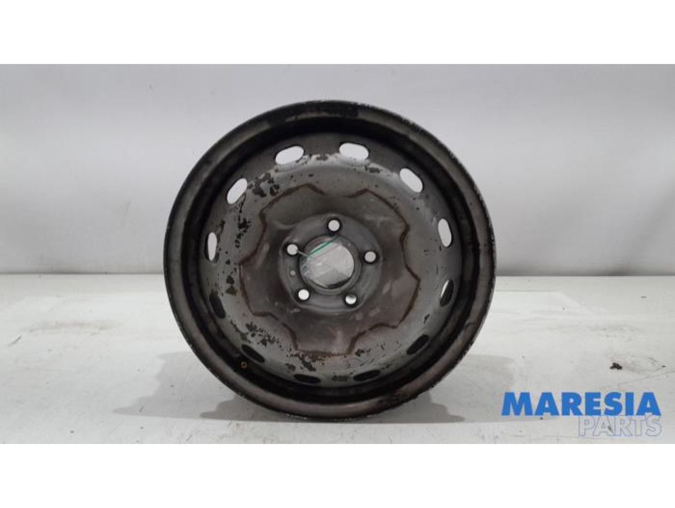 Renault - Trafic - Wheel
