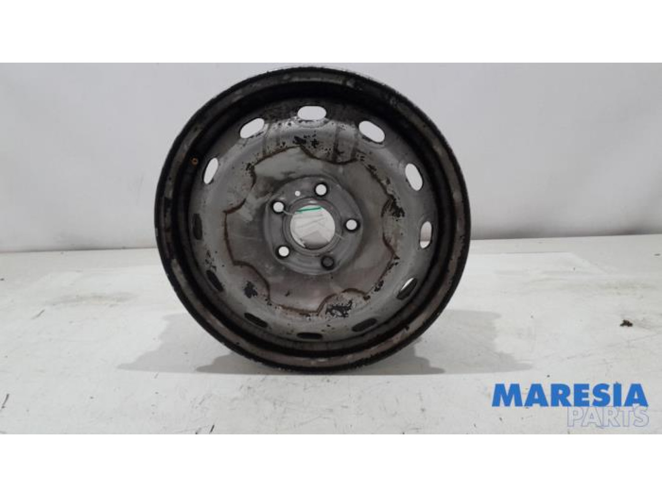 Renault - Trafic - Wheel