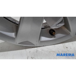 Peugeot - 207 - Wheel