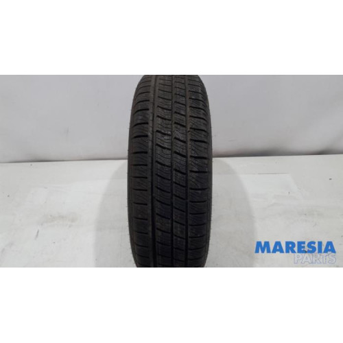 Renault - Trafic - Winterband