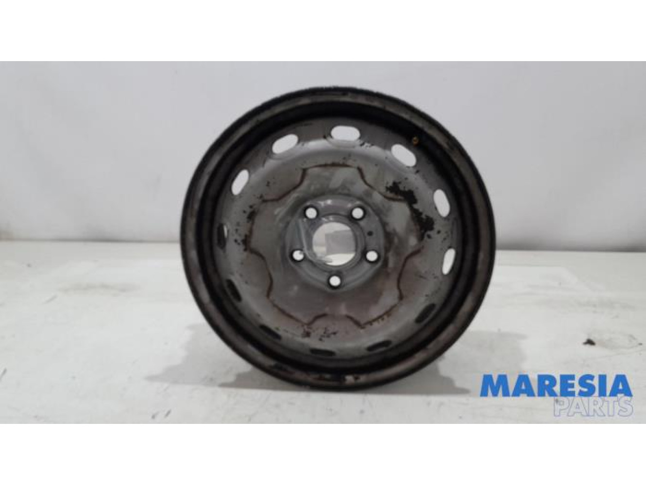 Renault - Trafic - Wheel