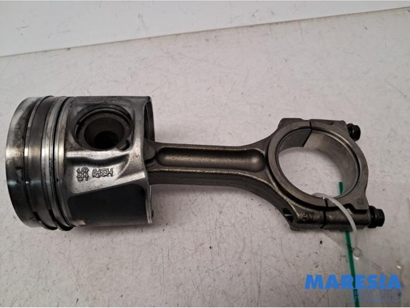 Renault - Trafic - Connecting rod