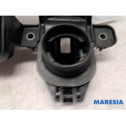 Renault - Trafic - PCV valve