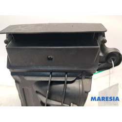 Renault - Grand Scenic - Air box