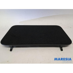 Renault - Grand Scenic - Storage compartment