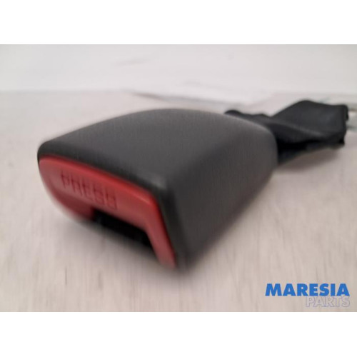 Peugeot - 107 - Rear seatbelt buckle, left
