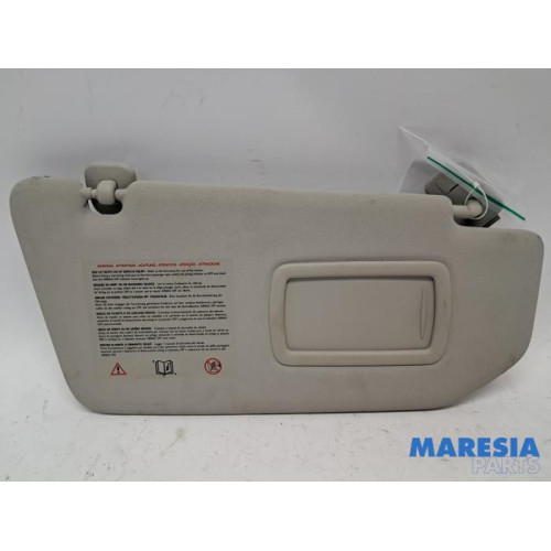 Renault - Grand Scenic - Pare-soleil