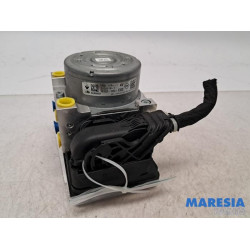 Renault - Megane - ABS pump