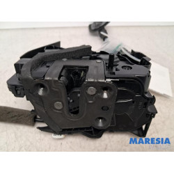 Renault - Megane - Deurslot Mechaniek 4Deurs links-achter