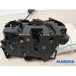 Renault - Megane - Rear door mechanism 4-door, right