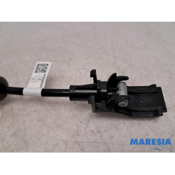 Renault - Megane - Rear door mechanism 4-door, right