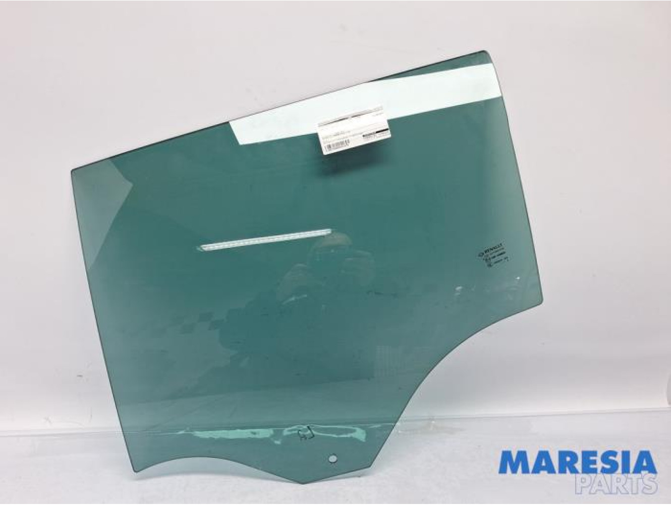 Renault - Megane - Rear door window 4-door, left
