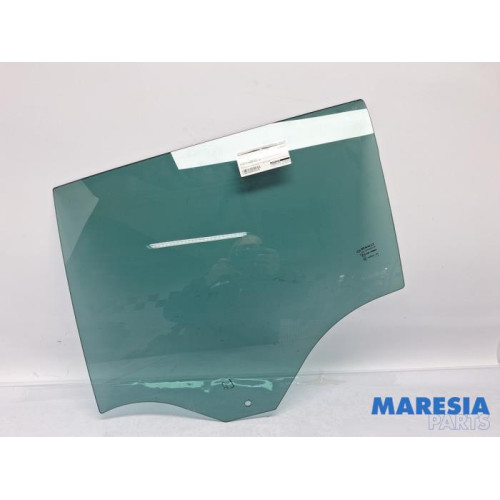 Renault - Megane - Rear door window 4-door, left