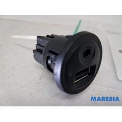 Peugeot - 2008 - Connexion USB