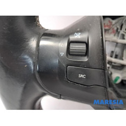 Peugeot - 2008 - Steering wheel
