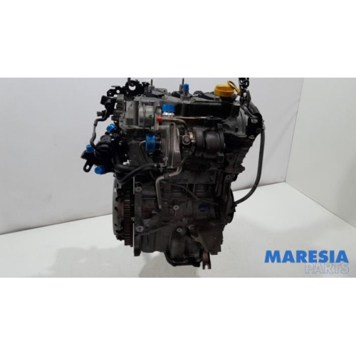 Renault - Clio - Engine