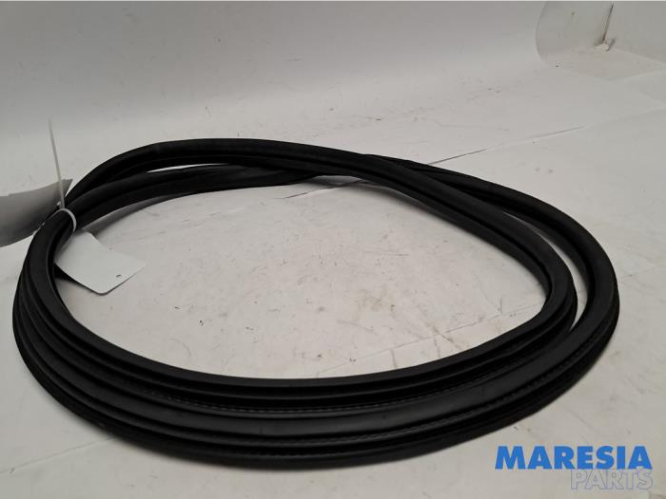 Peugeot - 2008 - Portierrubber 4Deurs rechts-achter