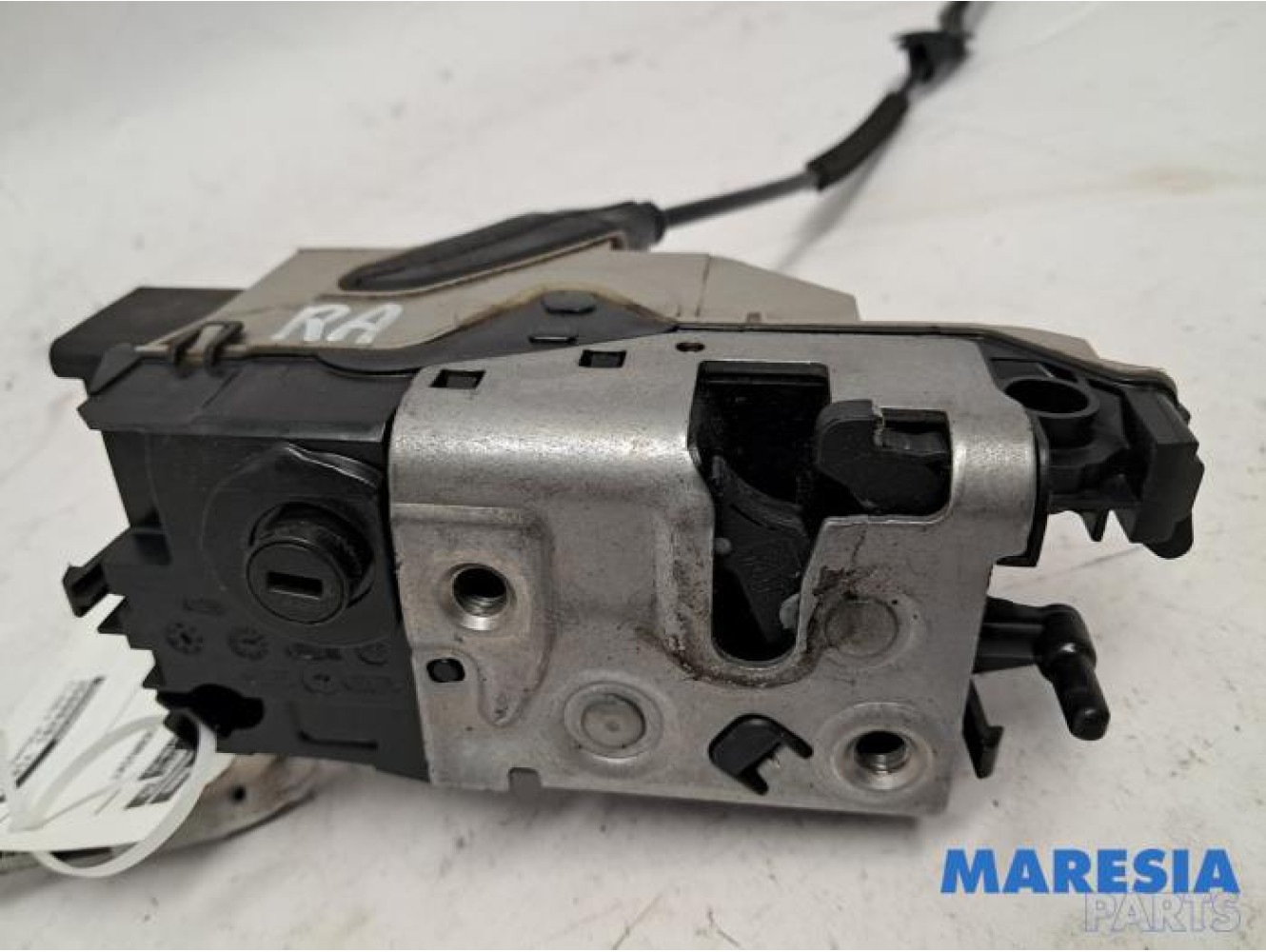 Peugeot - 2008 - Serrure portière mécanique 4portes arrière droite