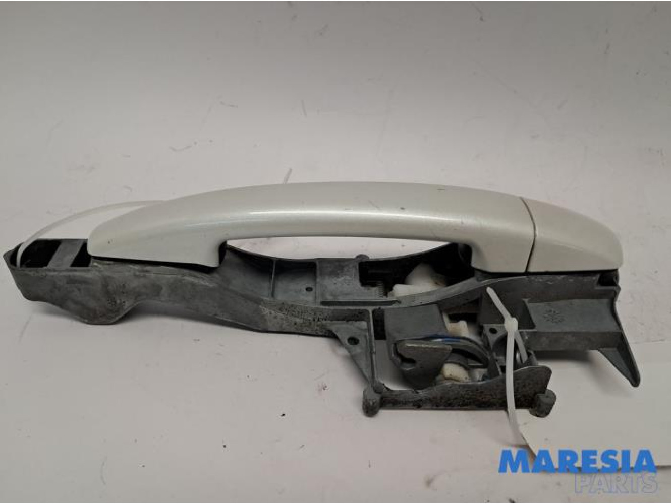 Peugeot - 2008 - Poignée portière 4portes avant droite