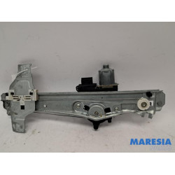 Peugeot - 2008 - Rear door window mechanism 4-door, right