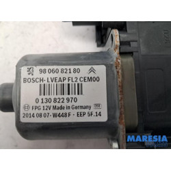 Peugeot - 2008 - Rear door window mechanism 4-door, right