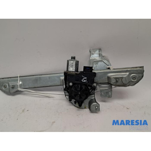 Peugeot - 2008 - Fenstermechanik 4-türig rechts vorne