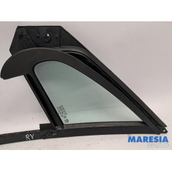 Peugeot - 2008 - Vitre triangulaire avant droite