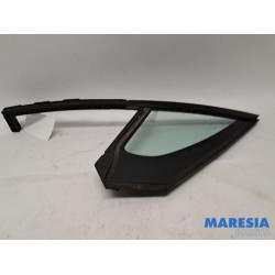Peugeot - 2008 - Vitre triangulaire avant droite
