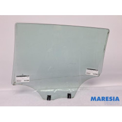 Peugeot - 2008 - Türscheibe 4-türig rechts hinten