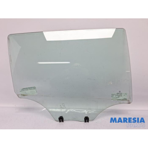 Peugeot - 2008 - Portierruit 4Deurs rechts-achter