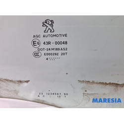 Peugeot - 2008 - Vitre portière 4portes arrière gauche