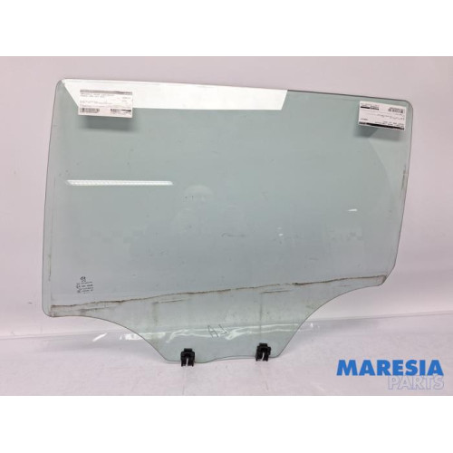 Peugeot - 2008 - Vitre portière 4portes arrière gauche