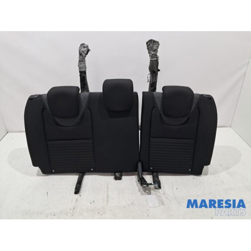 Renault - Clio - Rear bench seat