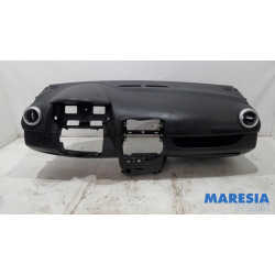 Renault - Clio - Airbag set + dashboard