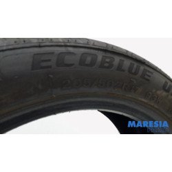 Peugeot - 307 - Tyre