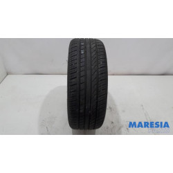 Peugeot - 307 - Tyre