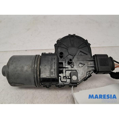 Alfa Romeo - 159 - Front wiper motor