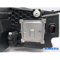 Renault - Trafic - Koplamp links